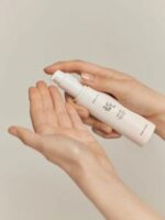 Ginseng Moist Sun Serum (SPF 50+ PA++++) – Αντιηλιακός ορός με τζινσενγκ - Image 2
